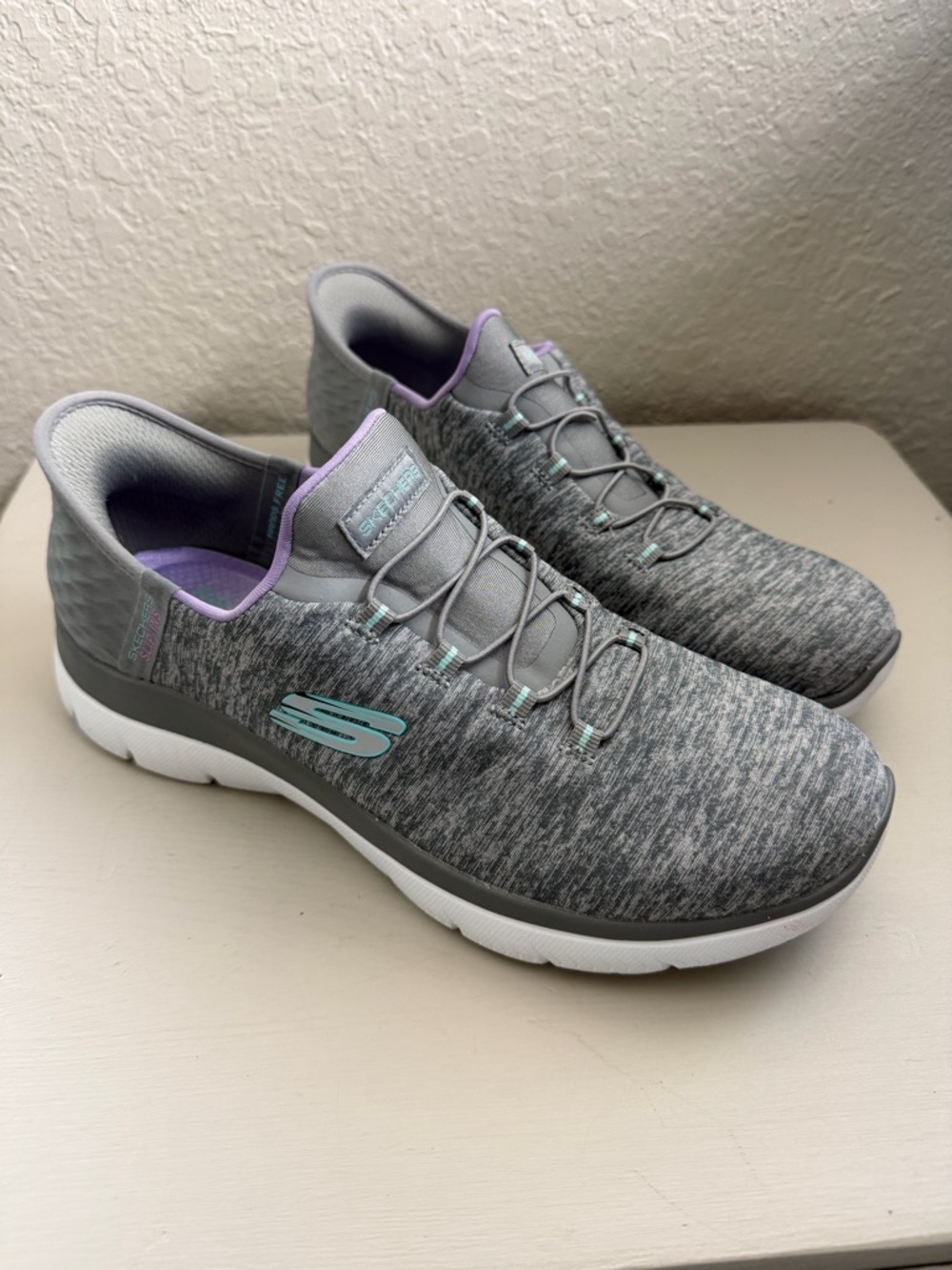 Skechers Gray Knit Slip-On Sneakers with Lavender and Aqua Accents size 9.5